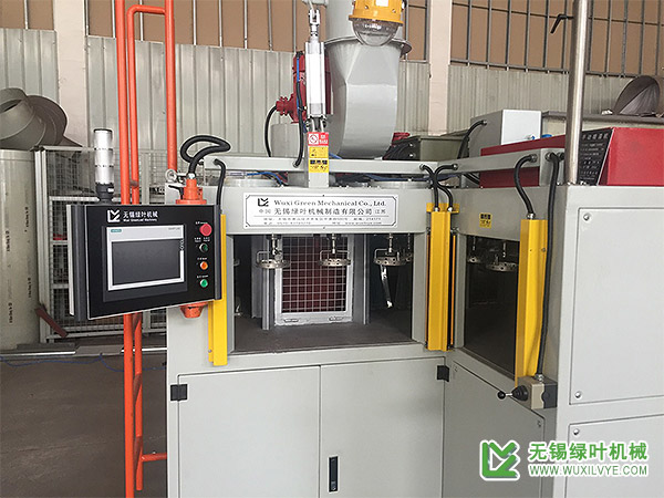 小型喷胶喷漆线